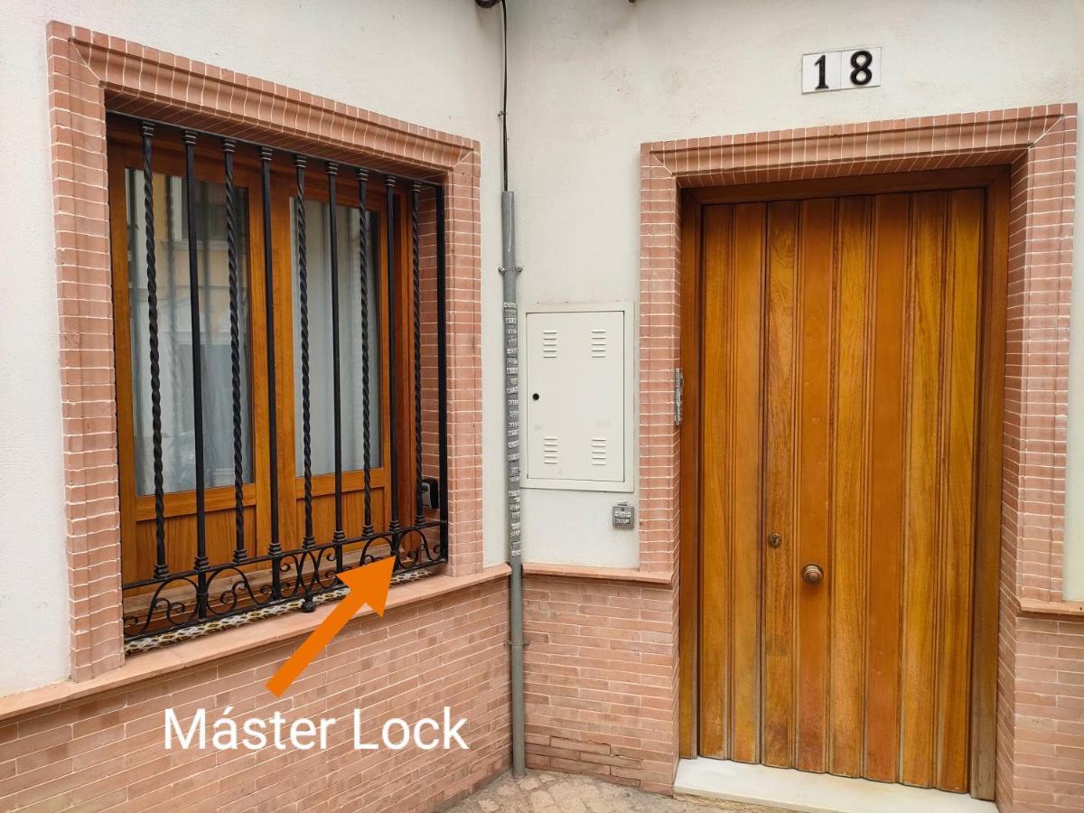 Descubrehome Postigo Inner Patio Sevilla Eksteriør billede