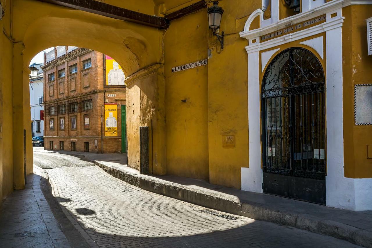 Descubrehome Postigo Inner Patio Sevilla Eksteriør billede